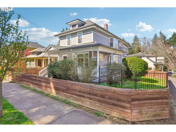 2451 SE YAMHILL ST, Portland, OR 97214