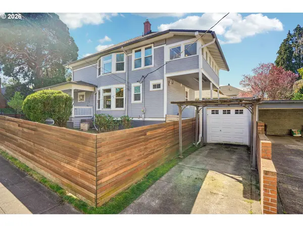 2451 SE YAMHILL ST, Portland, OR 97214