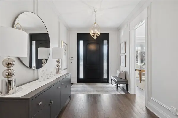 93 Colston AVE, Whitby, ON L1M 1C1