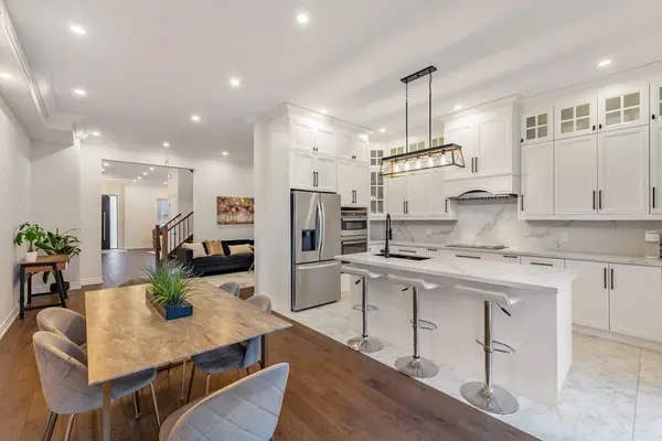 149 Mcintosh ST, Toronto E06, ON M1N 3Y8