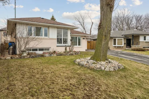 48 Holford CRES, Toronto E05, ON M1T 1M2