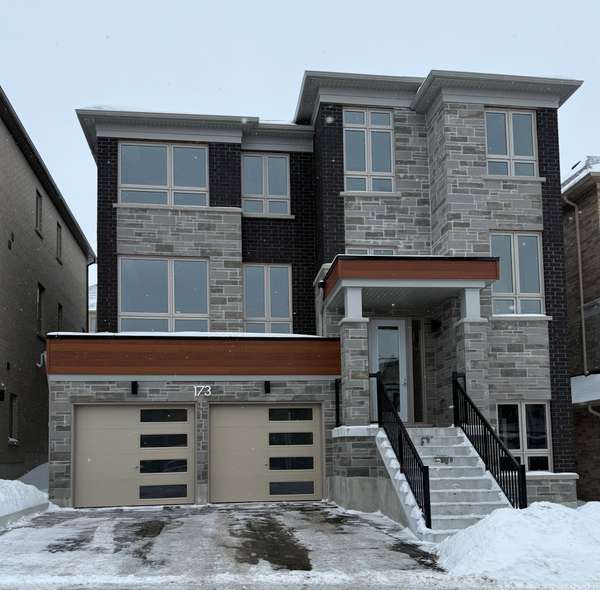 173 Rowe ST, Bradford West Gwillimbury, ON L3Z 4N2