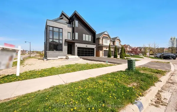 119 Pointon ST, Aurora, ON L4G 0G6