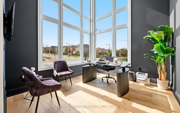 119 Pointon ST, Aurora, ON L4G 0G6