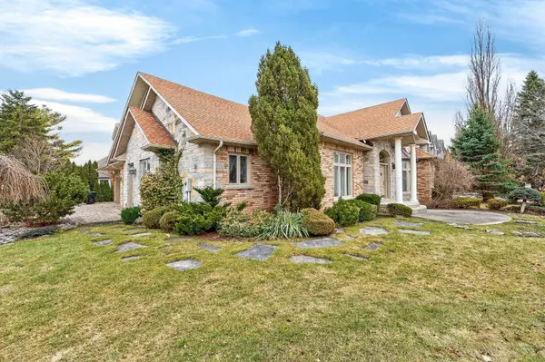 7 Longview CRES, Vaughan, ON L4H 1A7