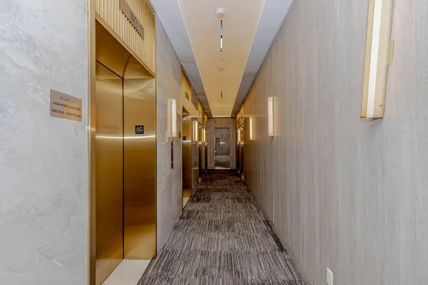 5 Buttermill AVE #502, Vaughan, ON L4K 0J7