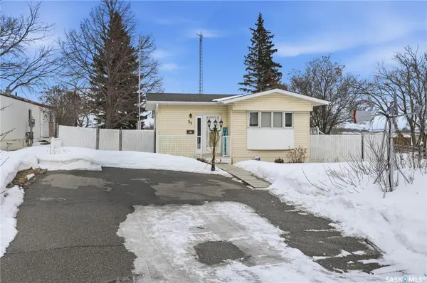 55 Crystal DRIVE, Edenwold Rm No.158, SK S4L 1B4