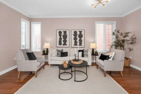 2546 Nichols DR, Oakville, ON L6H 7L3