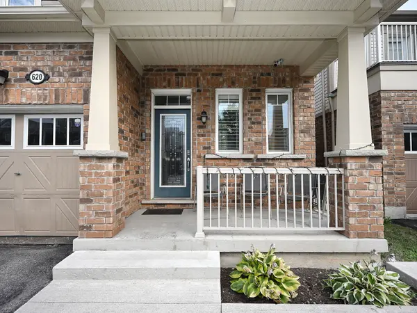 620 LANGHOLM ST, Milton, ON L9T 8Z8