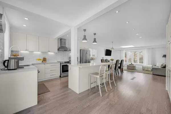 628 Ardleigh CRES, Burlington, ON L7L 4K8