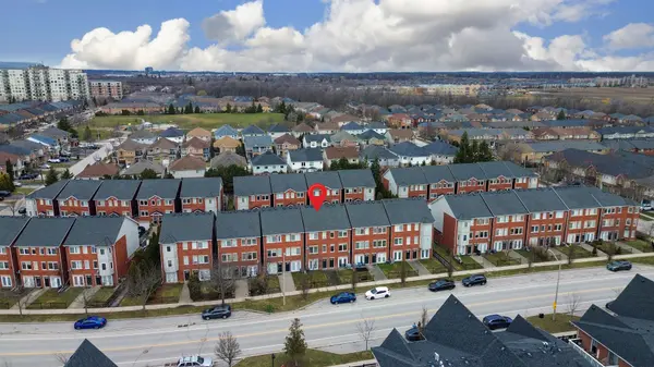 1751 Lampman AVE #33, Burlington, ON L7L 6W3