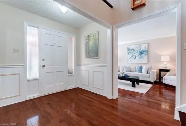 1151 Manor RD, Oakville, ON L6M 1G3