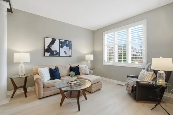 486 Delaney CT, Burlington, ON L7L 5T7