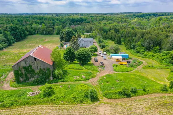 12097 6th Nassagaweya Line, Milton, ON L7J 2L7