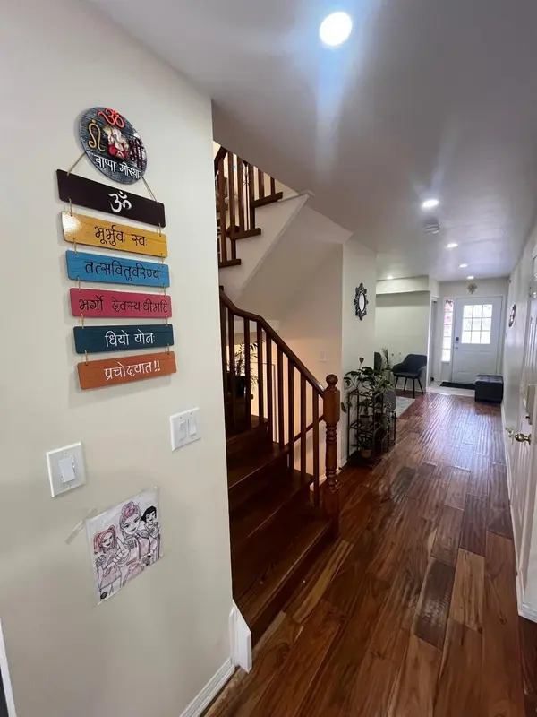 2494 Appalachain DR, Oakville, ON L6M 4S3