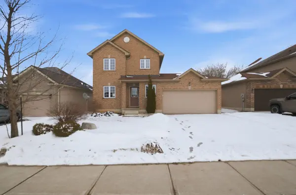 28 Tompkins CT, Norwich, ON N0J 1P0