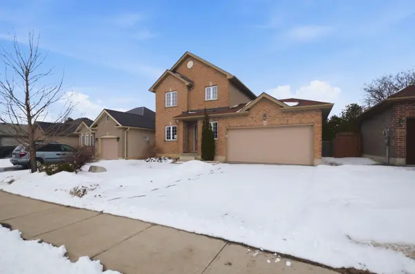 28 Tompkins CT, Norwich, ON N0J 1P0