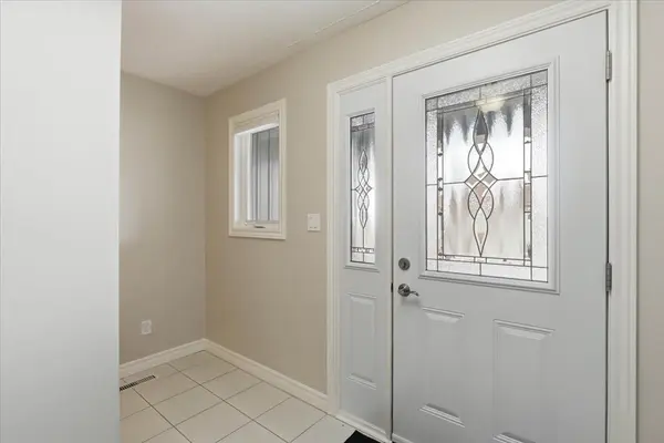 71 Dorchester DR, Prince Edward County, ON K0K 3L0