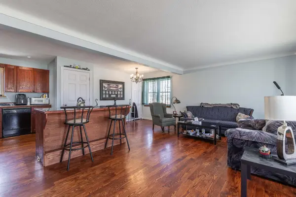 6438 Wendy DR, Niagara Falls, ON L2G 3H6