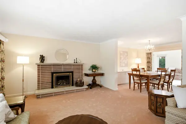 1148 Castle Hill CRES, Belair Park - Copeland Park And Area, ON K2C 2A8