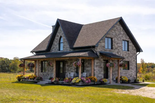 1037 Purple Valley RD, South Bruce Peninsula, ON N0H 1W0