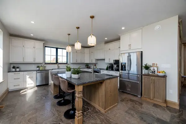 1037 Purple Valley RD, South Bruce Peninsula, ON N0H 1W0