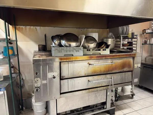 274 James ST N, Hamilton, ON L8R 2L3