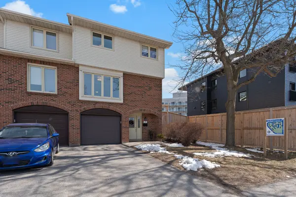 115 Wright CRES #1, Kingston, ON K7L 4T8