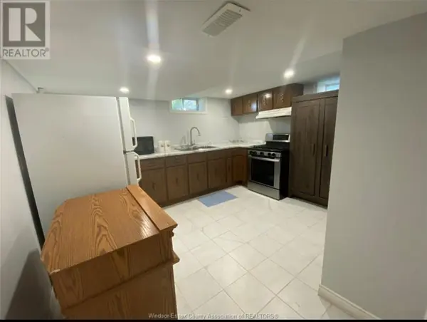 1609 county Road 46 RD, Lakeshore, ON N0R 1V0