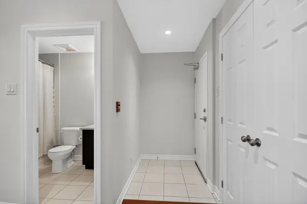 849 Blackcomb Private #Unit F, Elmvale Acres And Area, ON K1G 4E4