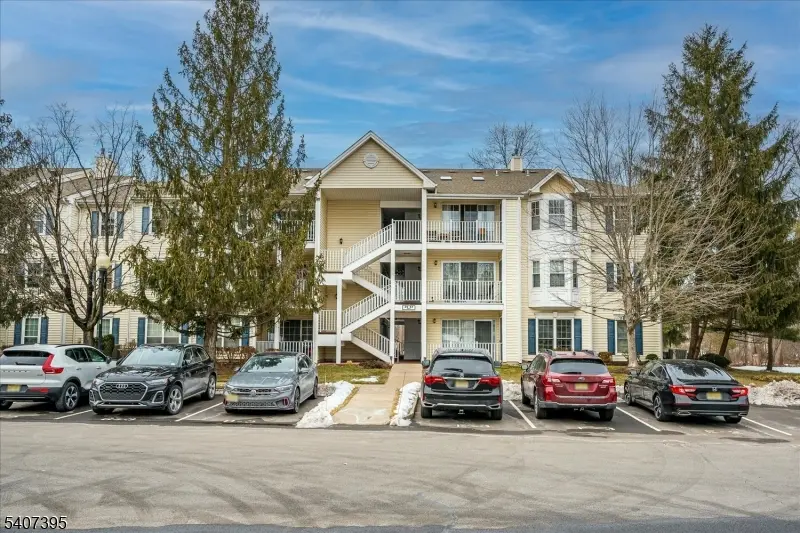 45 Amethyst Way #45, Franklin Twp., NJ 08823