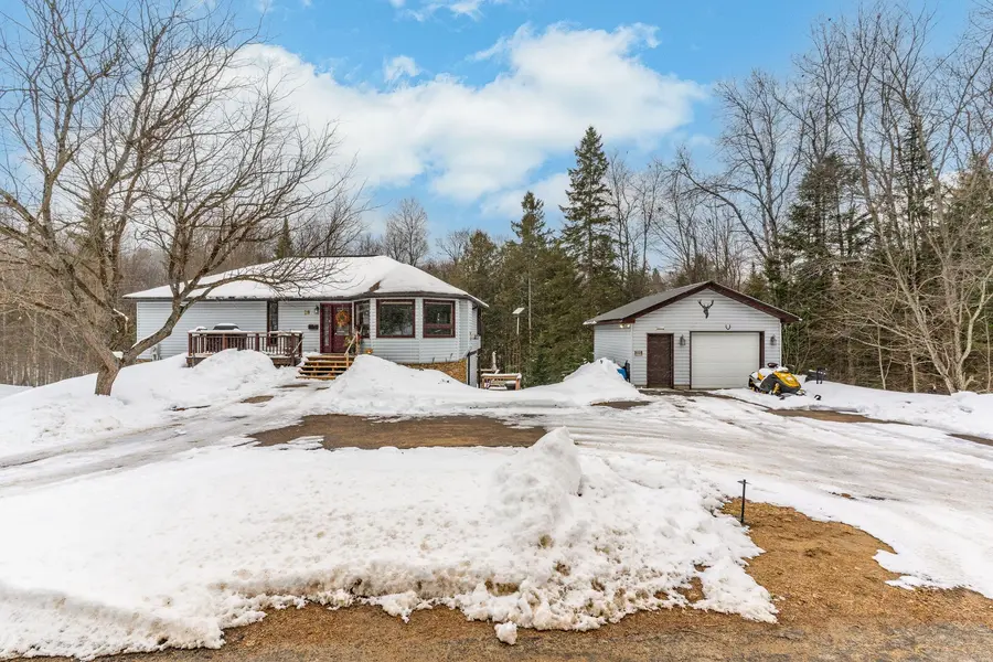 28 Independence ST, Dysart Et Al, ON K0M 1S0