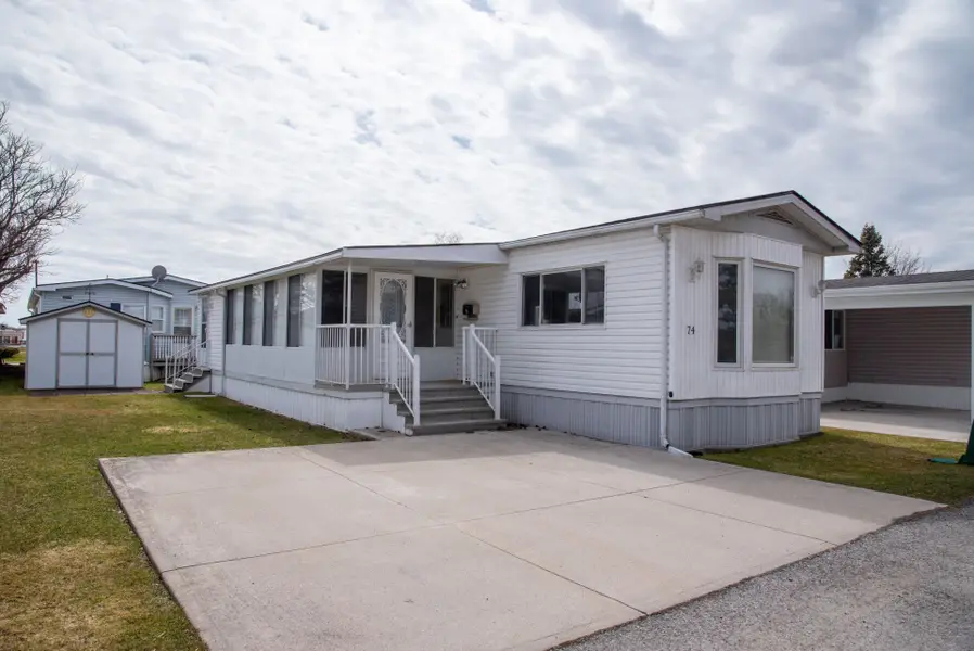 3033 TOWNLINE RD #74, Fort Erie, ON L0S 1S0