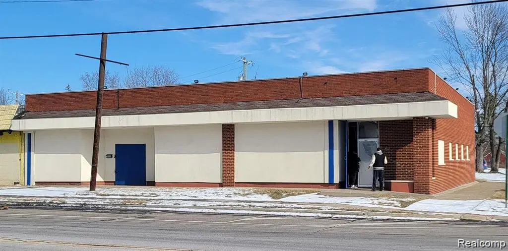 19612 SCHOENHERR ST, Detroit, MI 48205