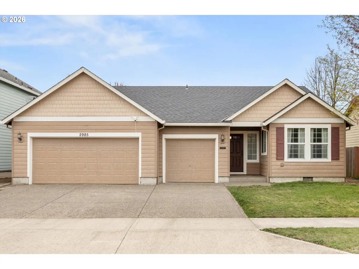 2985 OXFORD ST, Woodburn, OR 97071