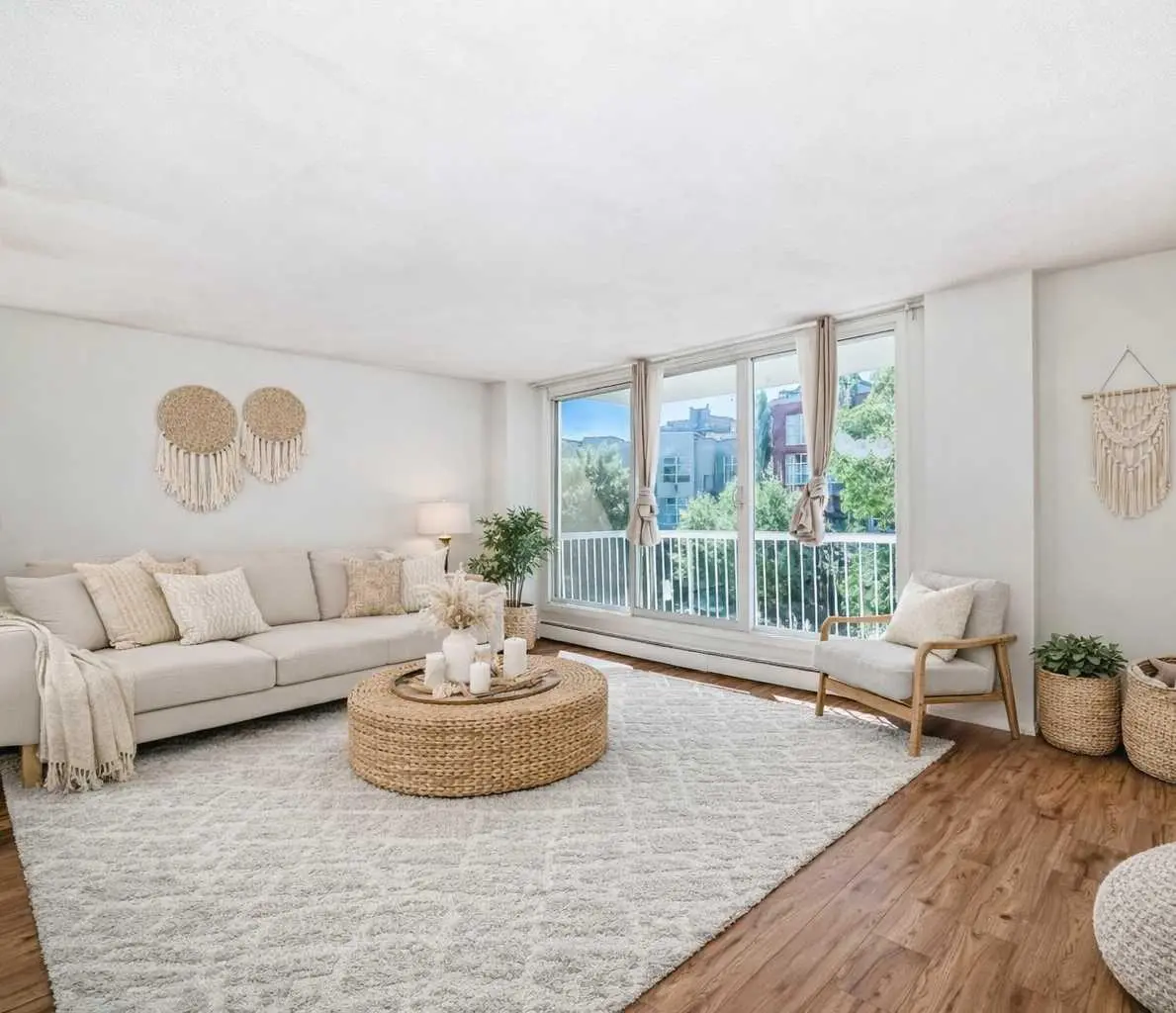 320 24 AVE SW #408, Calgary, AB T2R 1R4