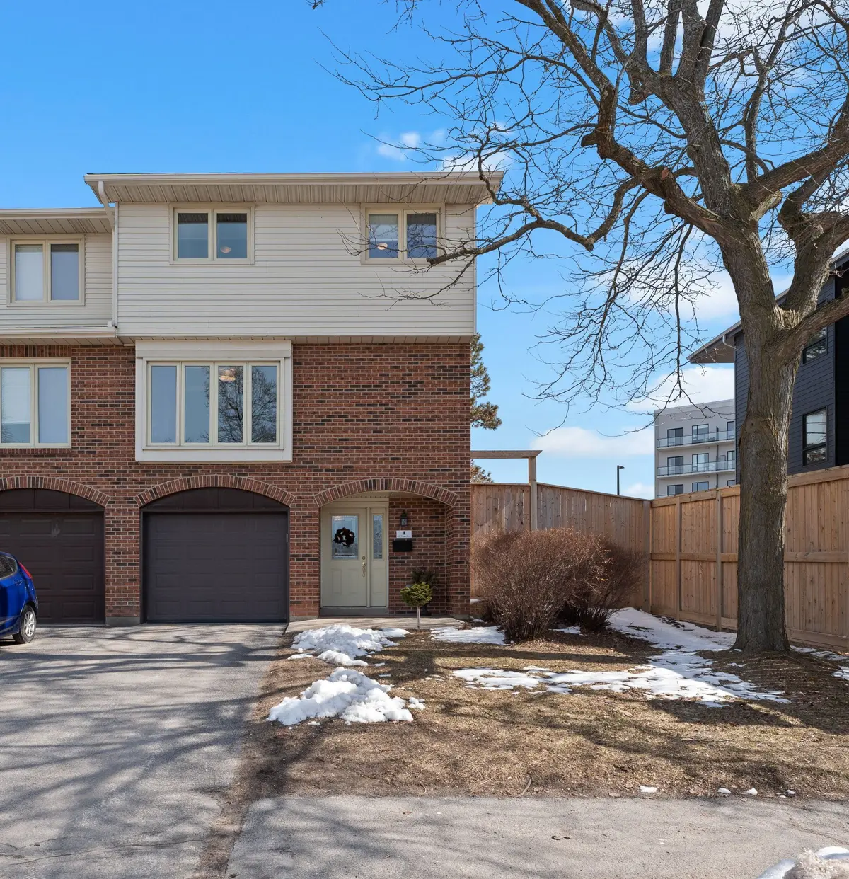 115 Wright CRES #1, Kingston, ON K7L 4T8
