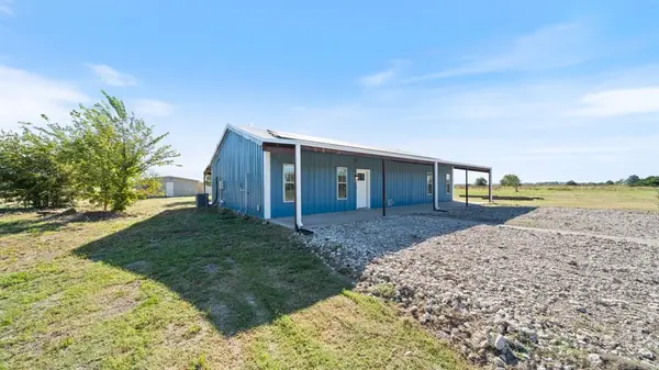 6385 State Highway 34 S, Quinlan, TX 75474