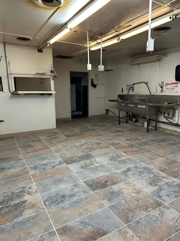 1502 W Main St Street, Honey Grove, TX 75446