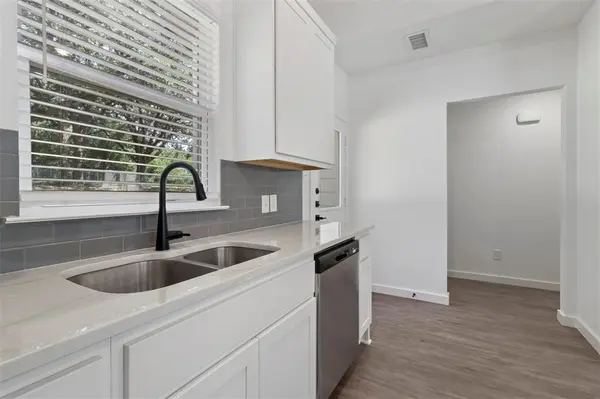 719 E Maple Row, Denison, TX 75021