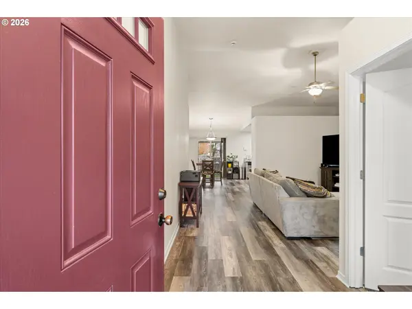 2985 OXFORD ST, Woodburn, OR 97071