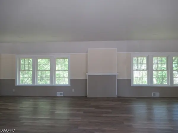 73 Titman Rd, White Twp., NJ 07823