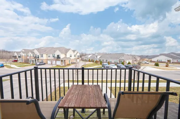 9836 Ridge Run ST, Hartland Twp, MI 48855