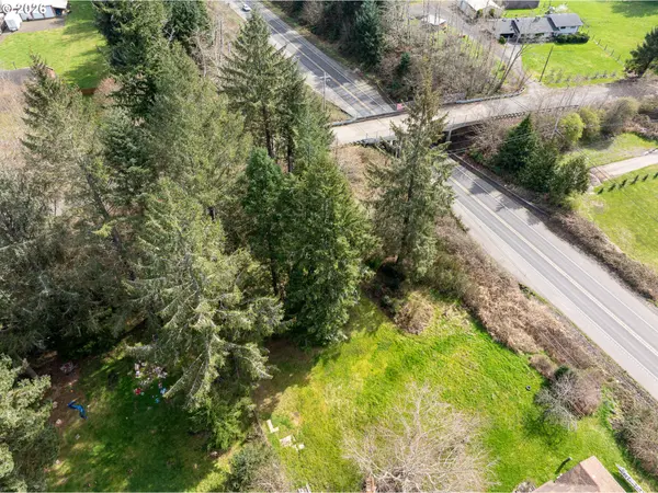 Hawthorne RD, Knappa, OR 97103