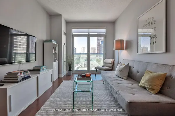 120 Homewood AVE #1102, Toronto C08, ON M4Y 1J4