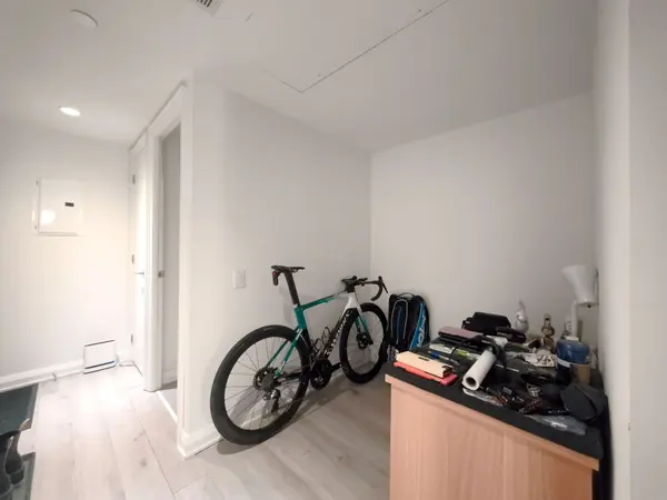 155 Yorkville AVE #601, Toronto C02, ON M5R 0B4