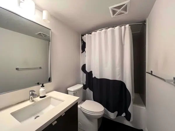 155 Yorkville AVE #601, Toronto C02, ON M5R 0B4