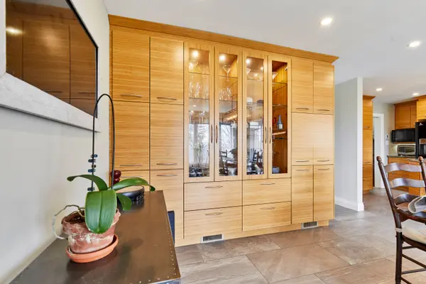 1078 Roundelay CT, Oshawa, ON L1J 7R7