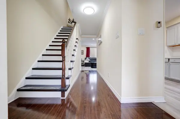 1655 Geta CIR #2, Pickering, ON L1V 3B5