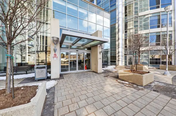 135 Village Green SQ #3117, Toronto E07, ON M1S 0G4